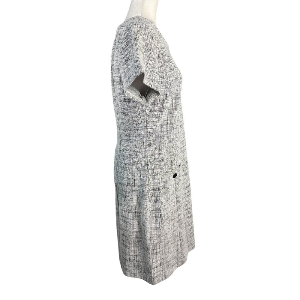 Tahari Textured Tweed Short Sleeve Shift Dress Gray Black Pockets Office Size 10 - Picture 7 of 9